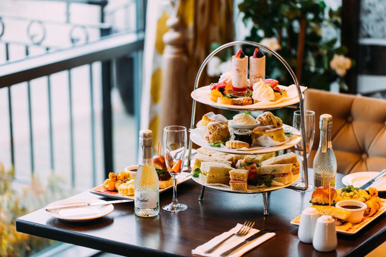 Armagh City Hotel Bagian luar foto